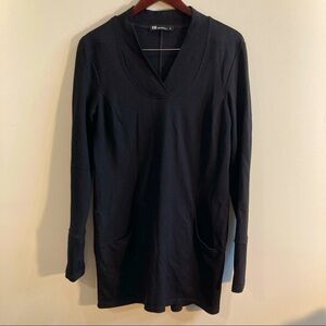 FIG CLOTHING Sz L Sporty  Tunic with Thumbholes and Pockets Made in Canada